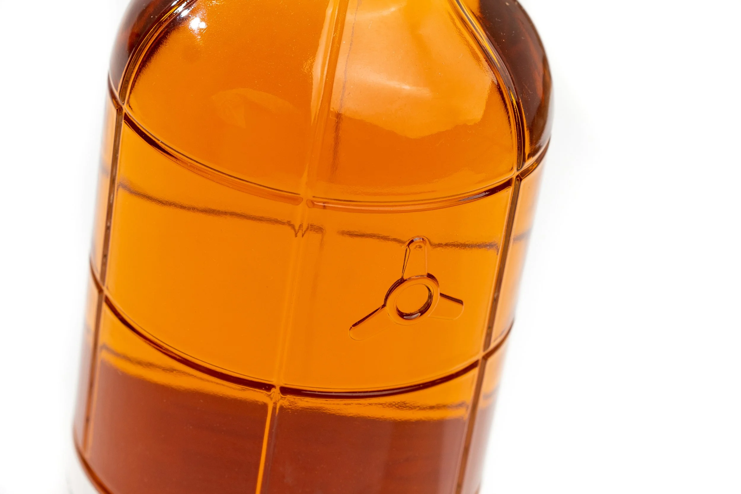 coachbuilt-maverick-drinks