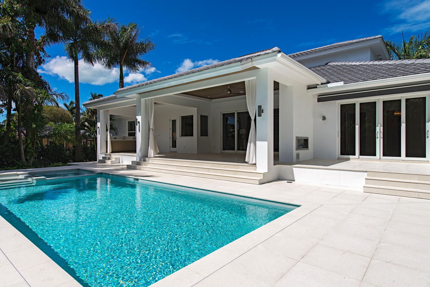 2790 Leeward Lane Naples FL-large-012-12-Back-1499x1000-72dpi.jpg
