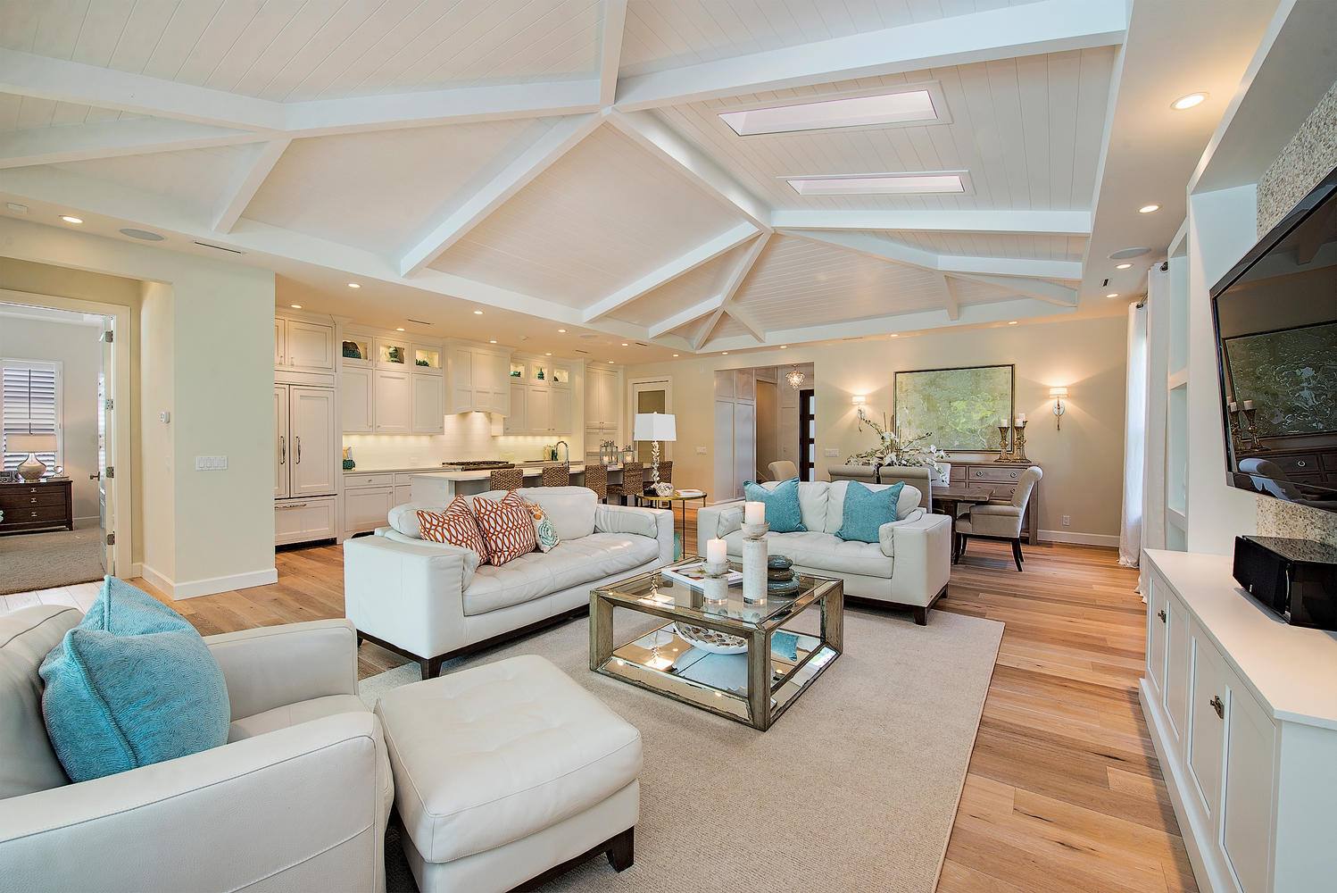681 Fairway Ter Naples FL-large-004-26-GreatRoom-1499x1000-72dpi.jpg
