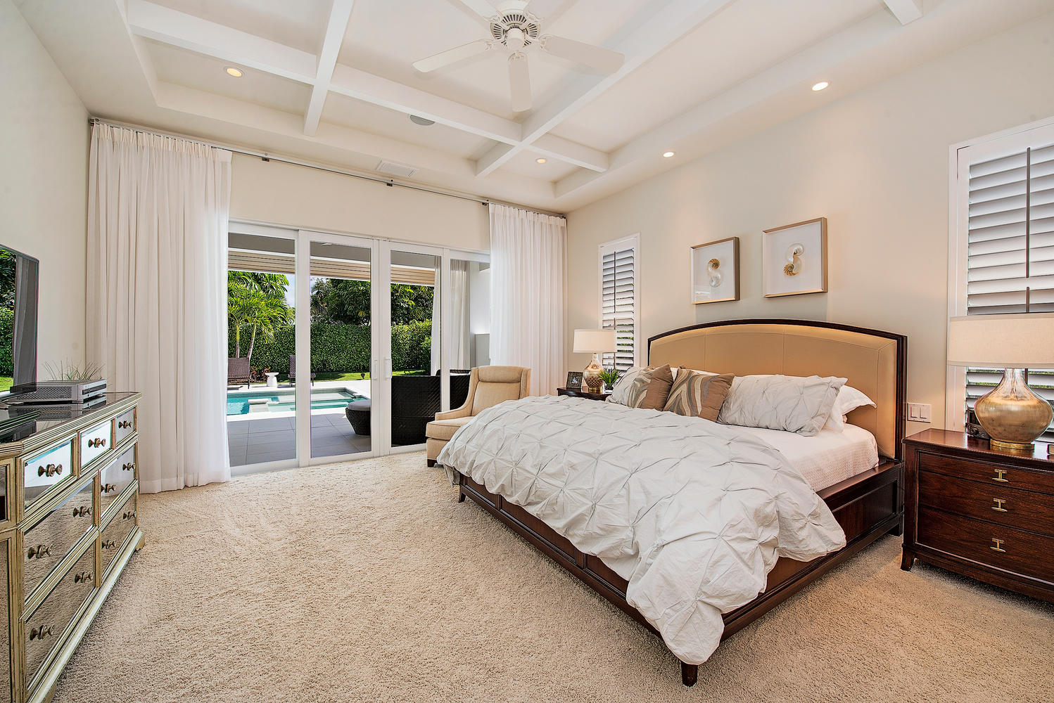 681 Fairway Ter Naples FL-large-007-23-Master-1499x1000-72dpi.jpg