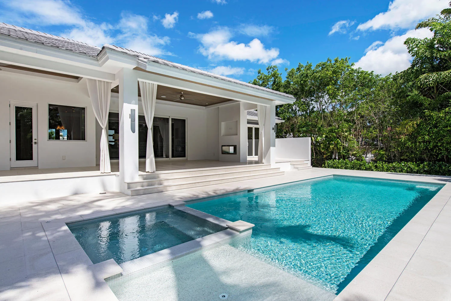 2790 Leeward Lane Naples FL-large-013-13-Pool-1499x1000-72dpi.jpg
