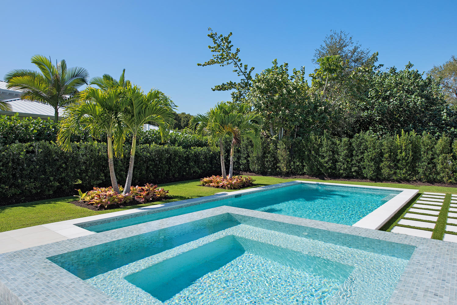 670 Orchid Drive Naples FL-large-002-28-PoolDay-1499x1000-72dpi.jpg