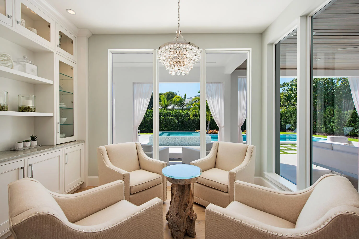 670 Orchid Drive Naples FL-large-007-15-BreakfastNook-1499x1000-72dpi.jpg