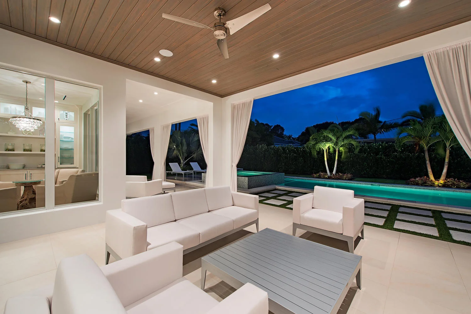 670 Orchid Drive Naples FL-large-018-11-Lanai2-1499x1000-72dpi.jpg