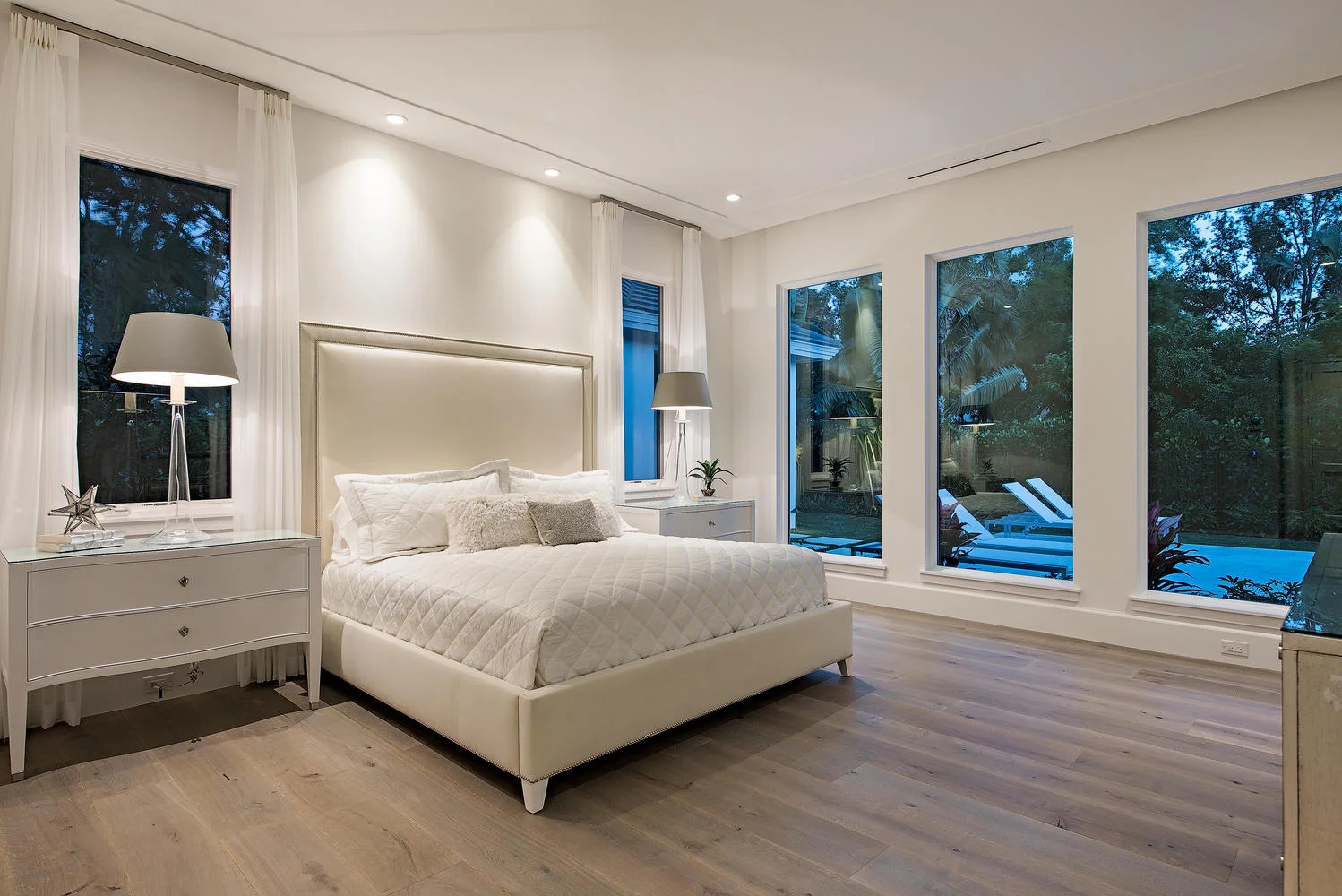 806 Whimbrel Court Naples FL-large-021-13-MasterBed-1499x1000-72dpi.jpg