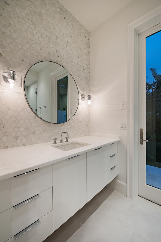 806 Whimbrel Court Naples FL-large-026-27-BathRoom3-668x1000-72dpi.jpg