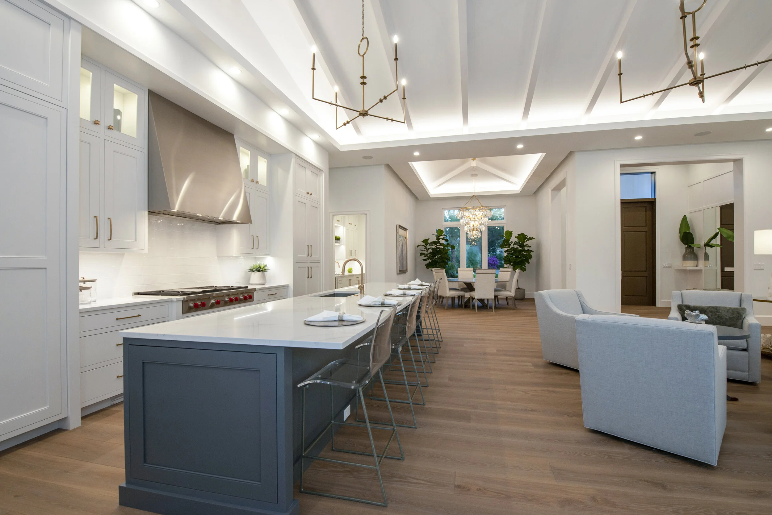 DSC_2999 Kitchen View 3.jpg