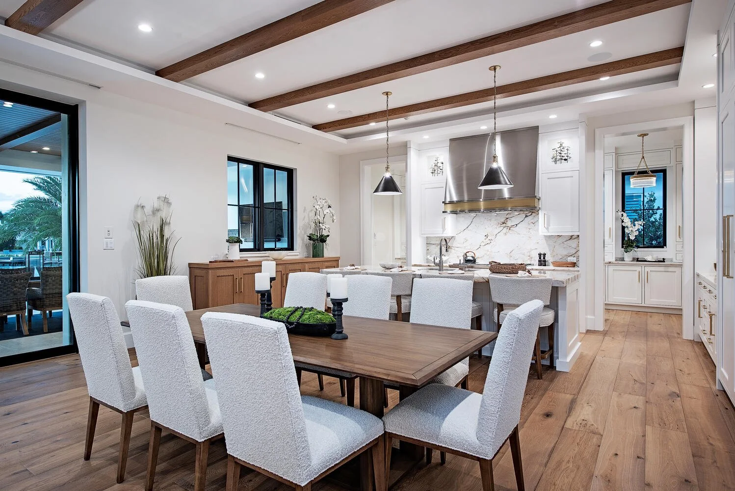 345 Hawser Ln Naples FL 34102-large-007-060-DiningKitchenNight-1499x1000-72dpi.jpg
