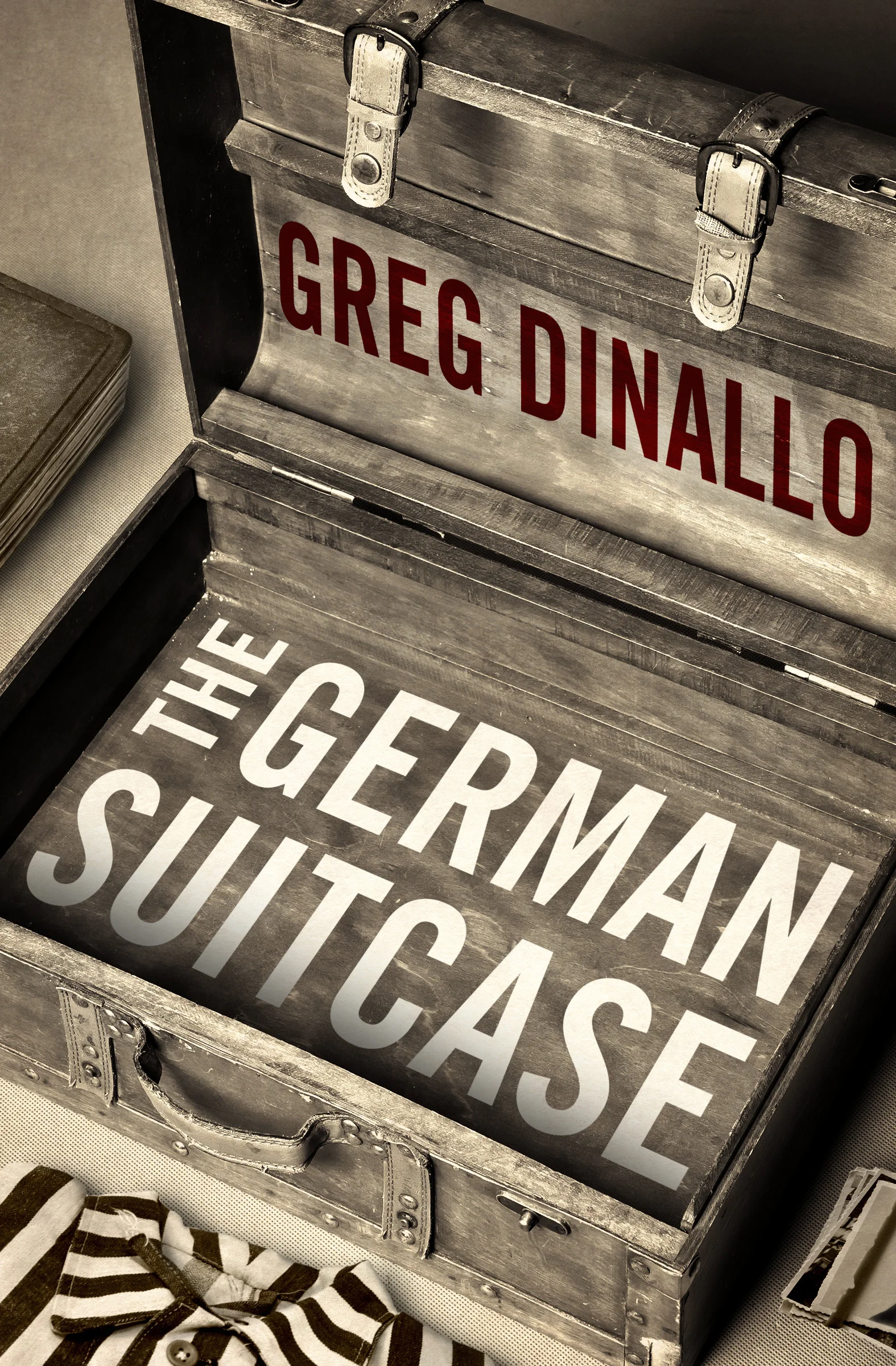 Dinallo_GermanSuitcase.jpg