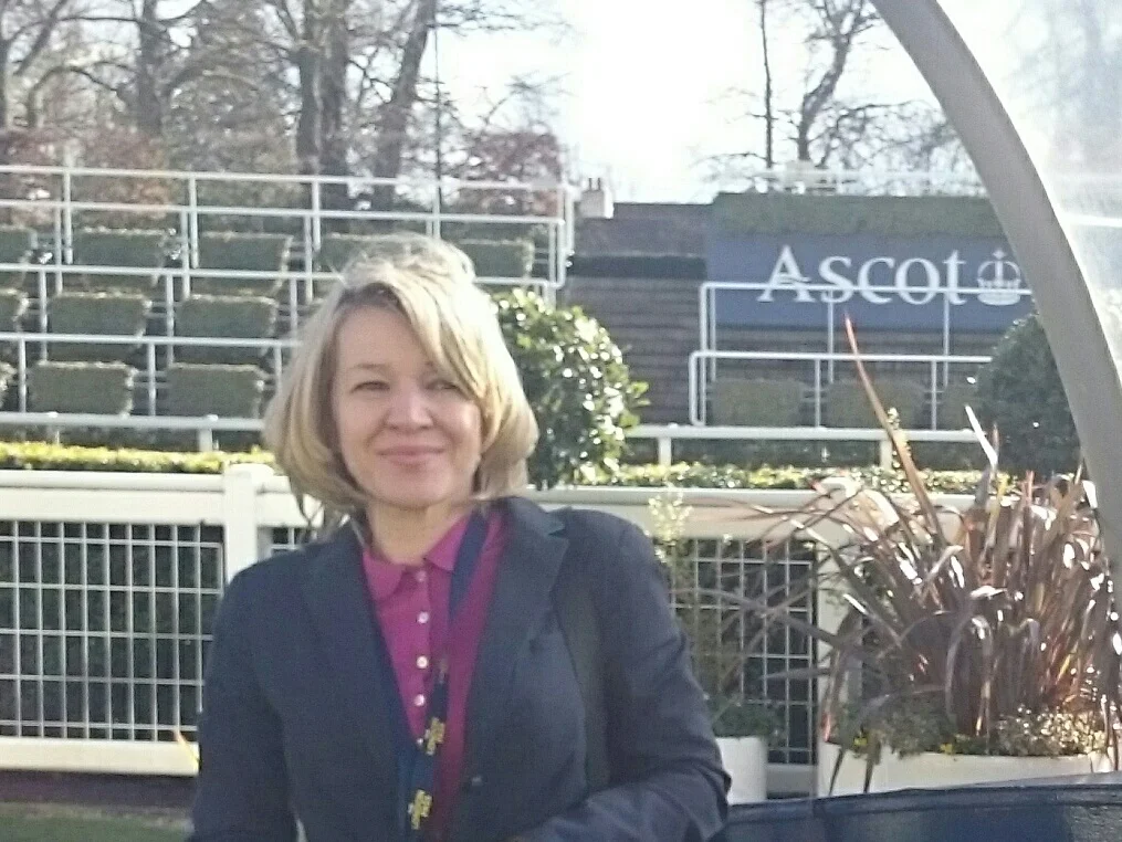 Russian English Interpreter Irina Hood. London UK