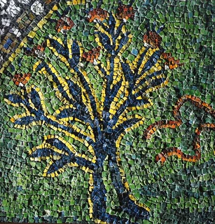 A detail from Sant’Apollinare Nuovo, to show the brilliance of the smalti colours