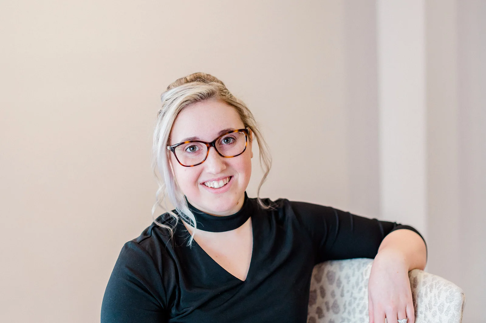 ALEXIS, BRIDAL CONSULTANT