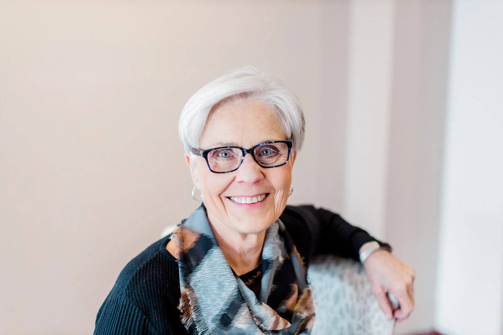 LORETTA, BRIDAL CONSULTANT