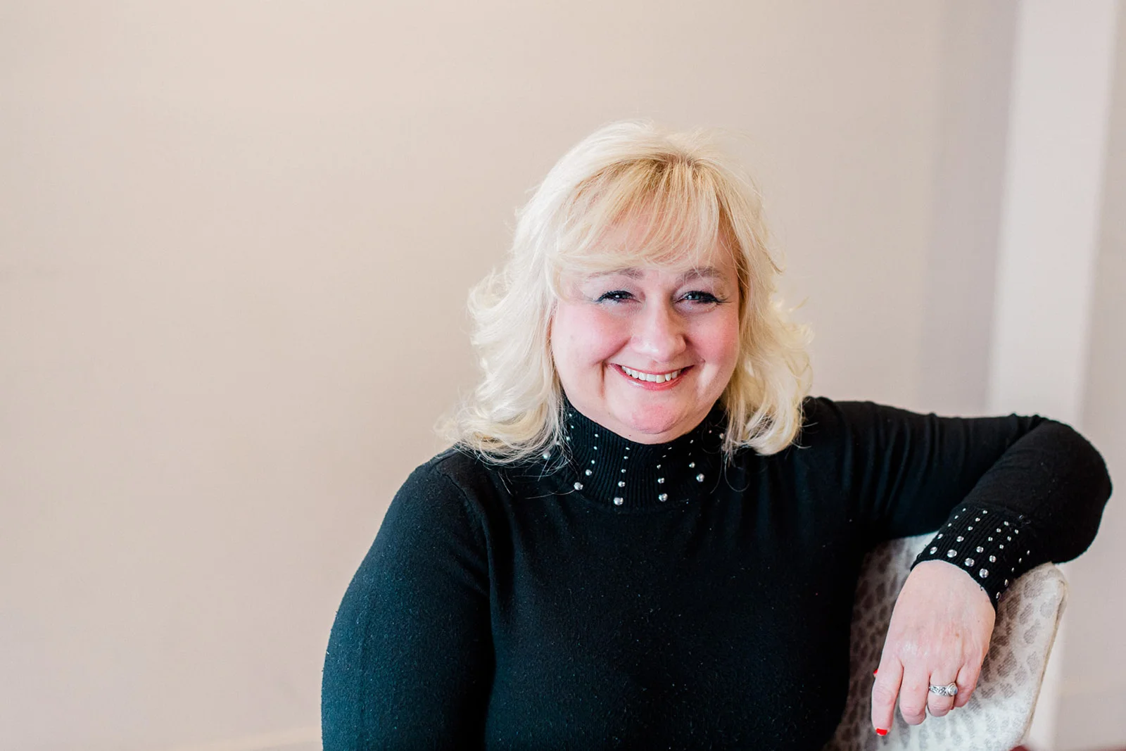 SUE, BRIDAL CONSULTANT