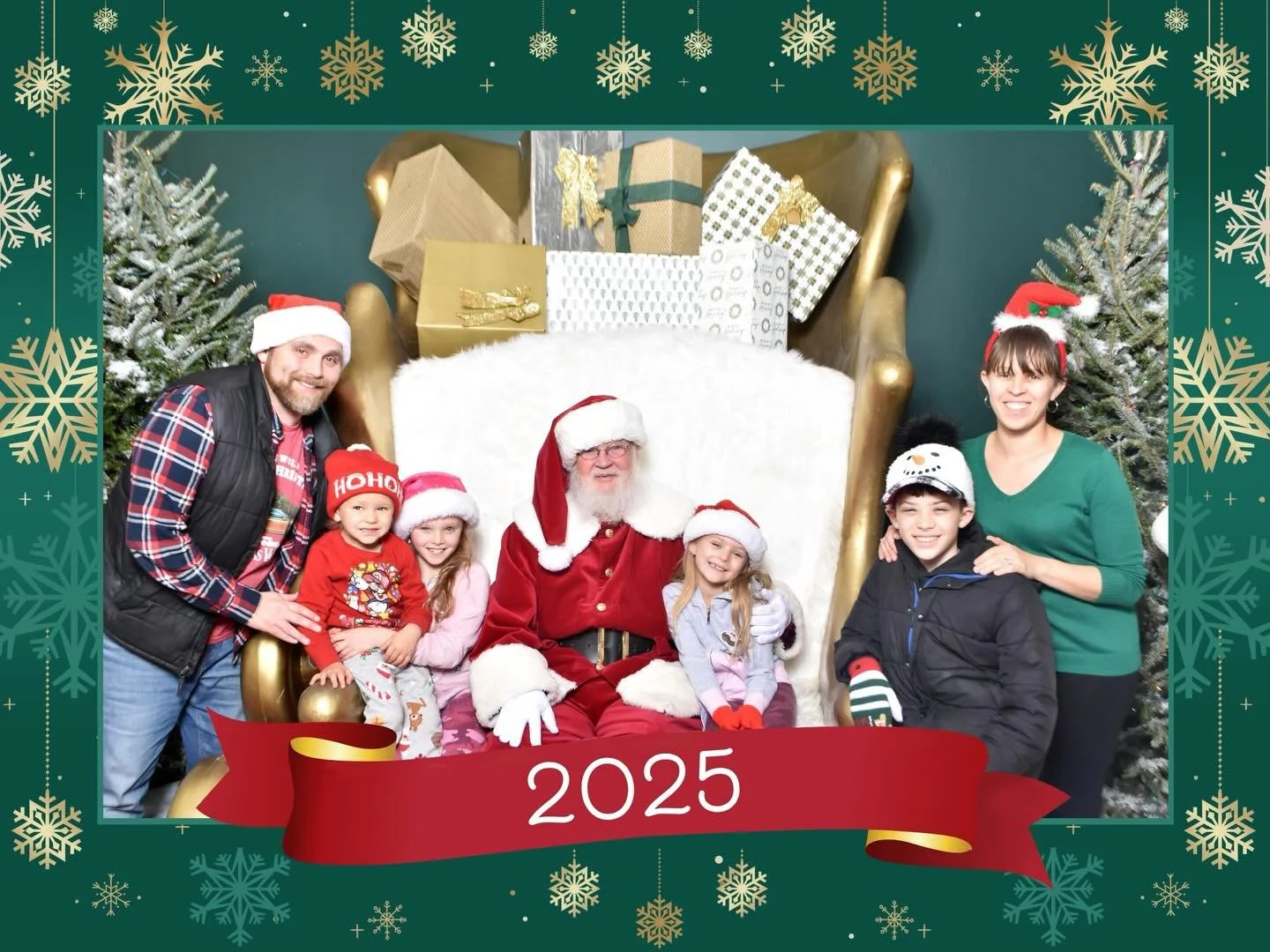 Santa pic 2025 and it&rsquo;s all smiles!
#santapic #christmas2025