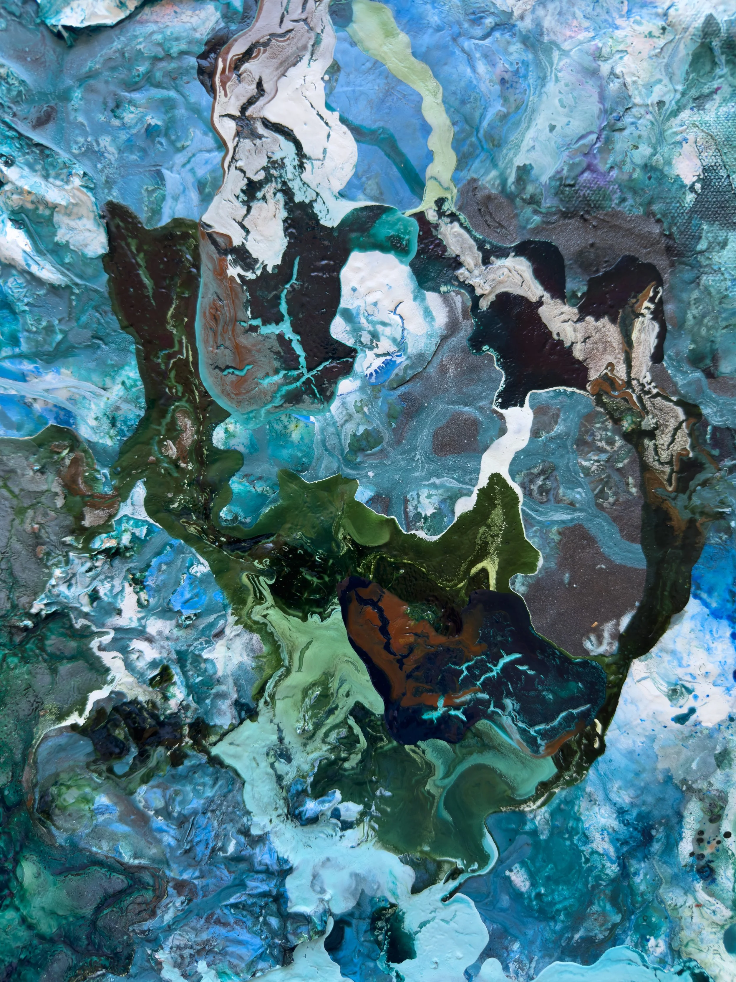 KatherineFilice_ShinrinYoku_inkpapersilverleafmicaonburiedcanvas_21x20.5inches_2025_detail7.jpg