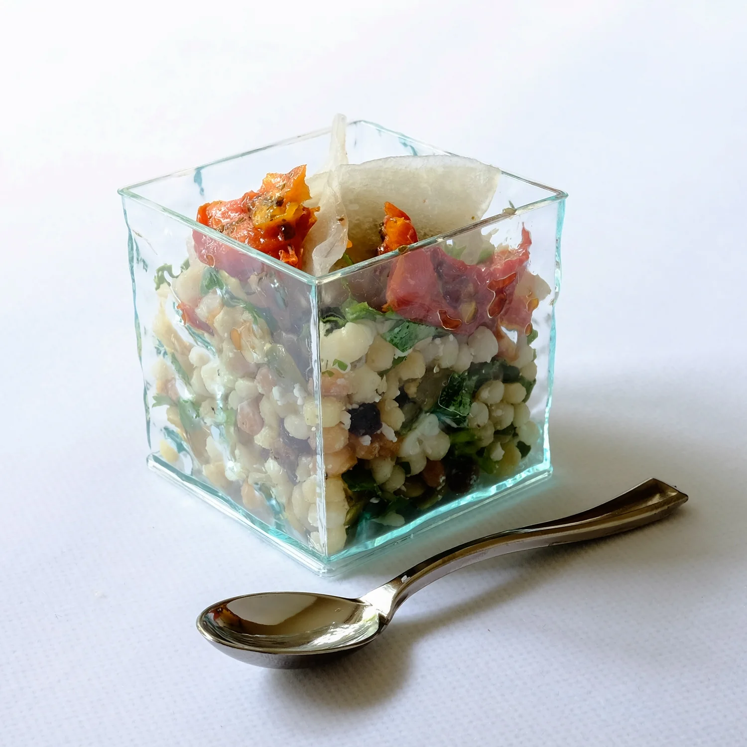 clear-individual-salad-party-tableware-061117-3.jpg