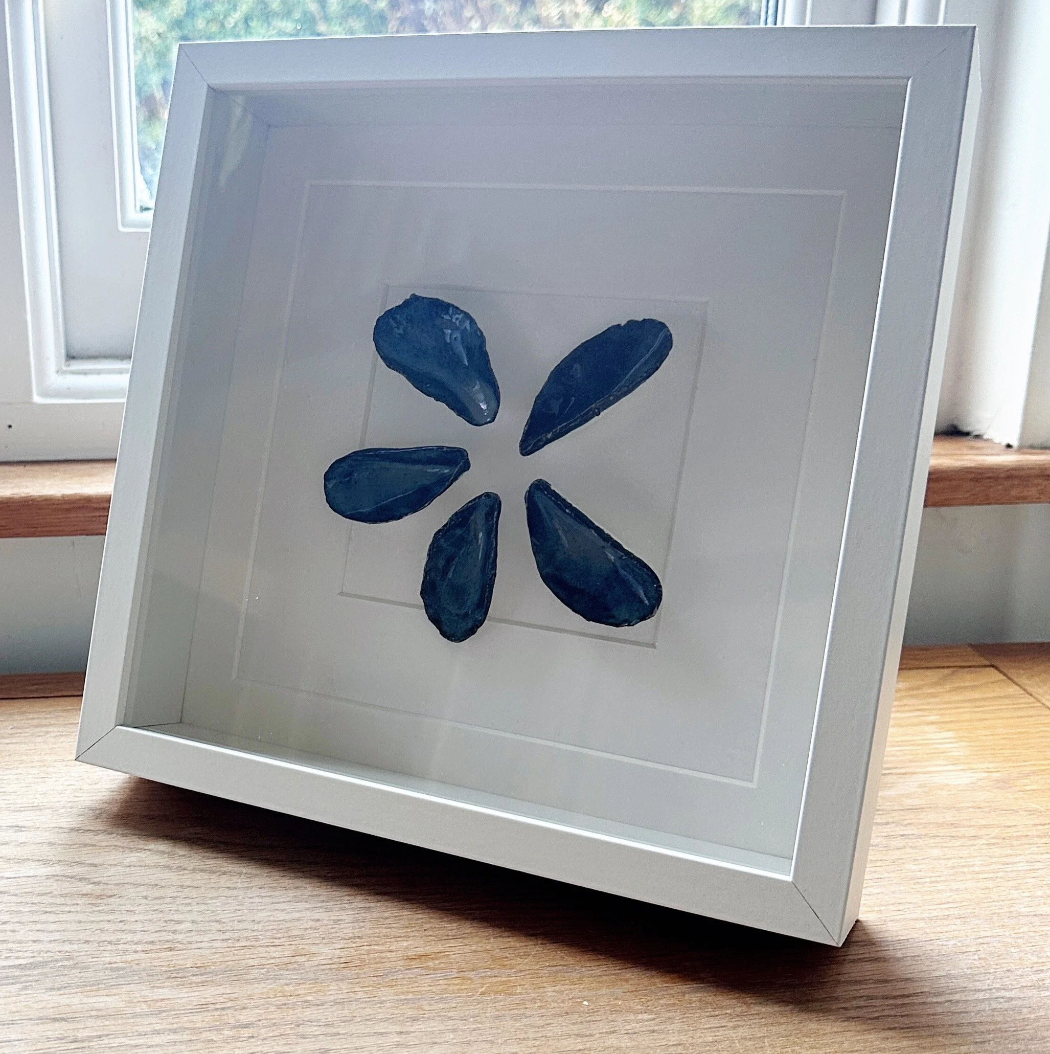 Porcelain Glazed Sea Shell Wall Art - Mussels