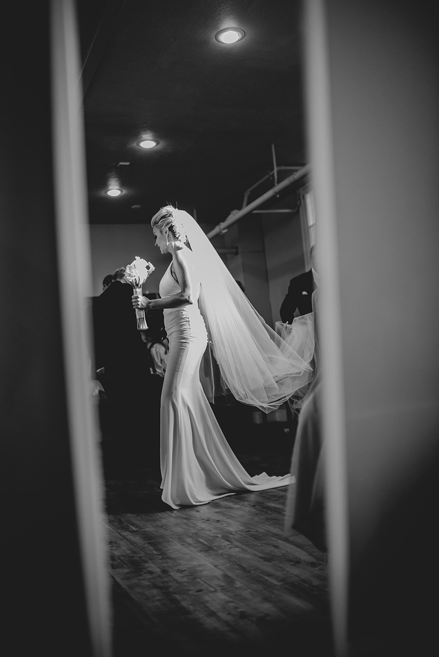 candid-urban-wedding020.jpg