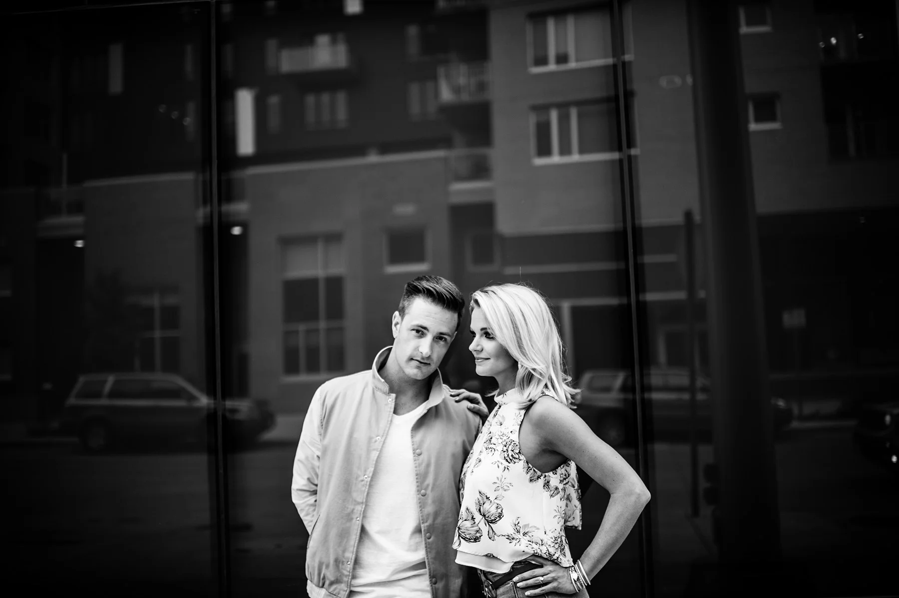 natural engagement photographs