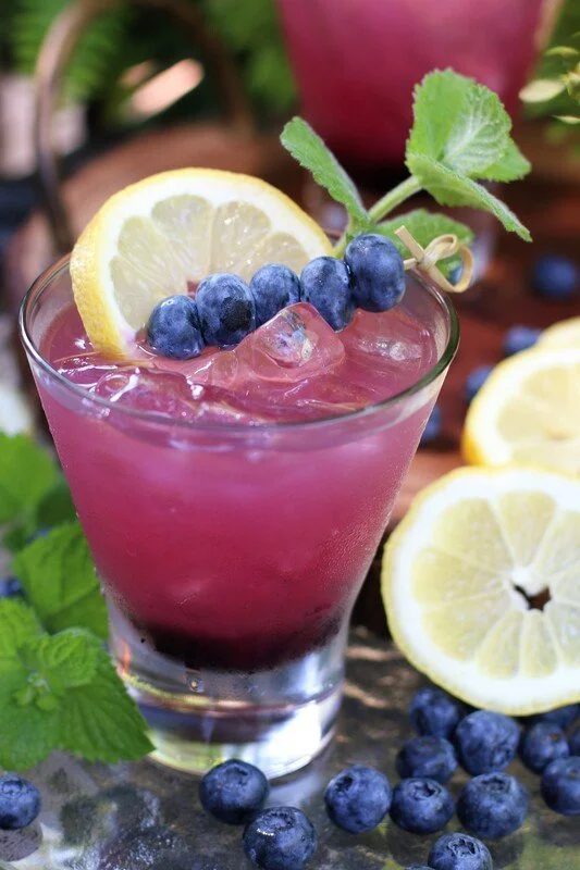 fresh-berry-lemonade-.jpg