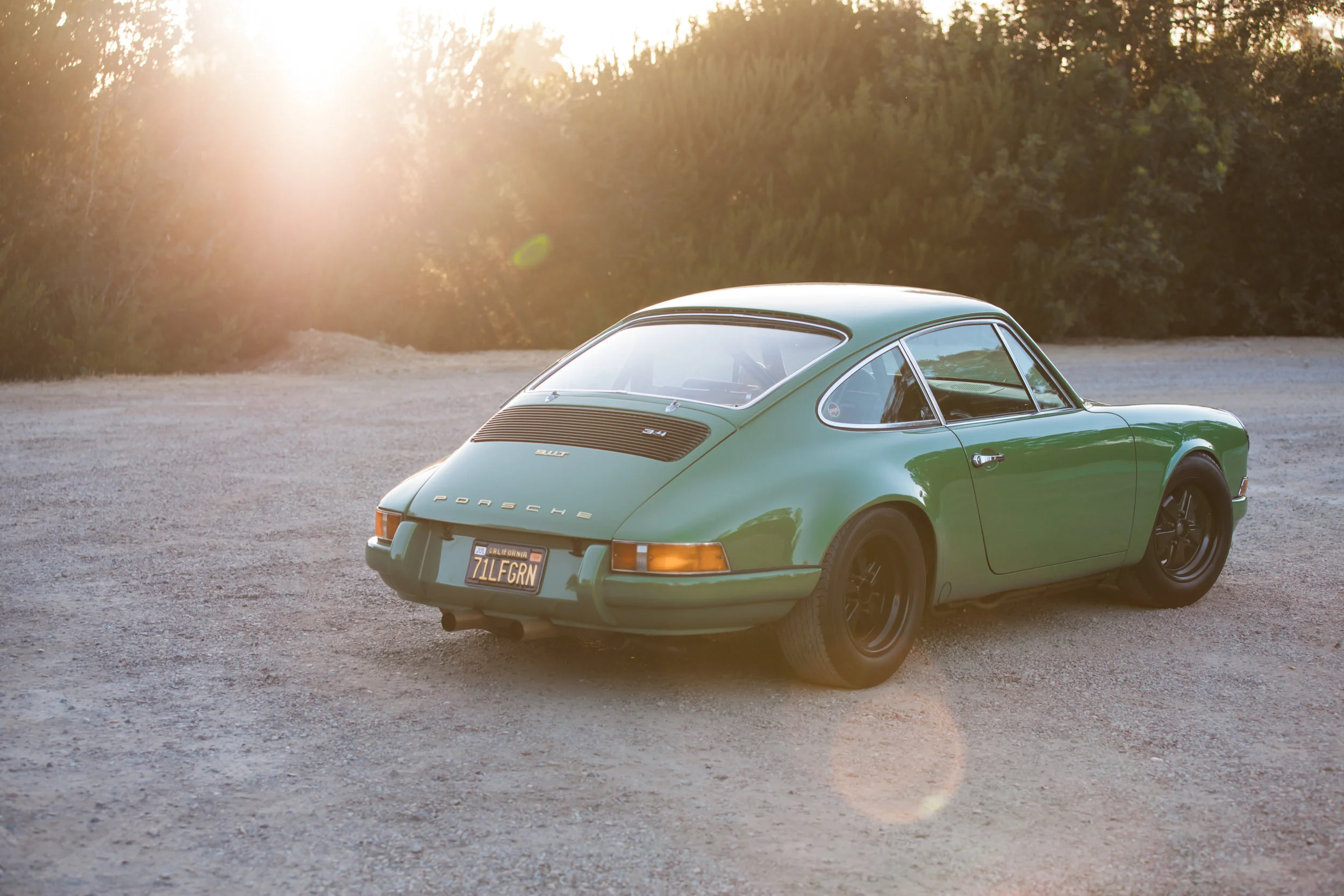 71 911T Leaf Green