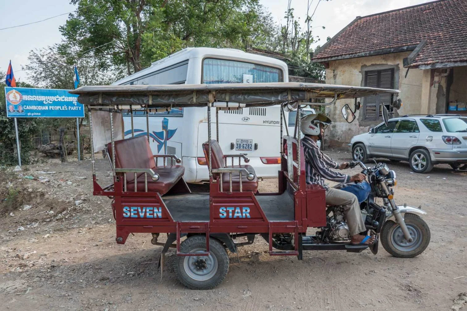Battambang-tuk-tuk-seven-star_brianmayroam.jpg