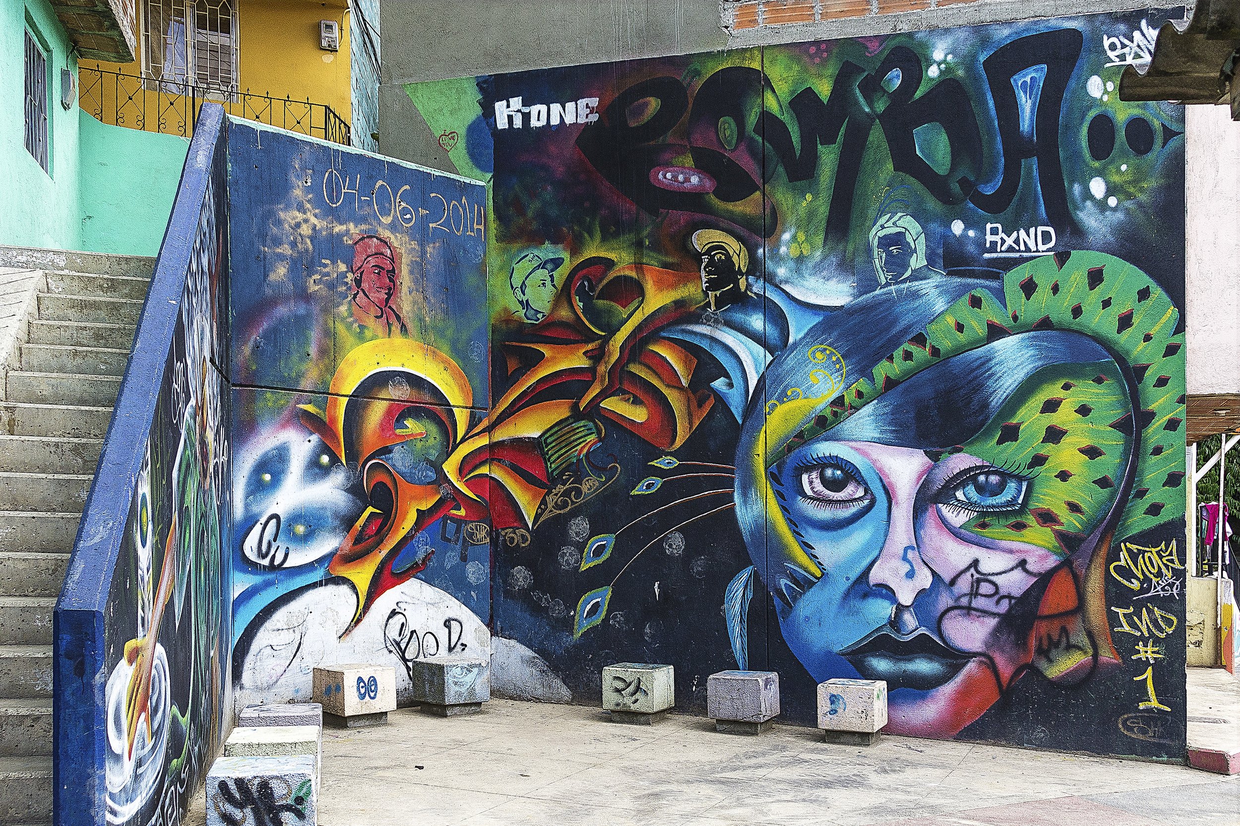 medellin-via-pixabay.com-en-background-graffiti-grunge-1843233.jpg