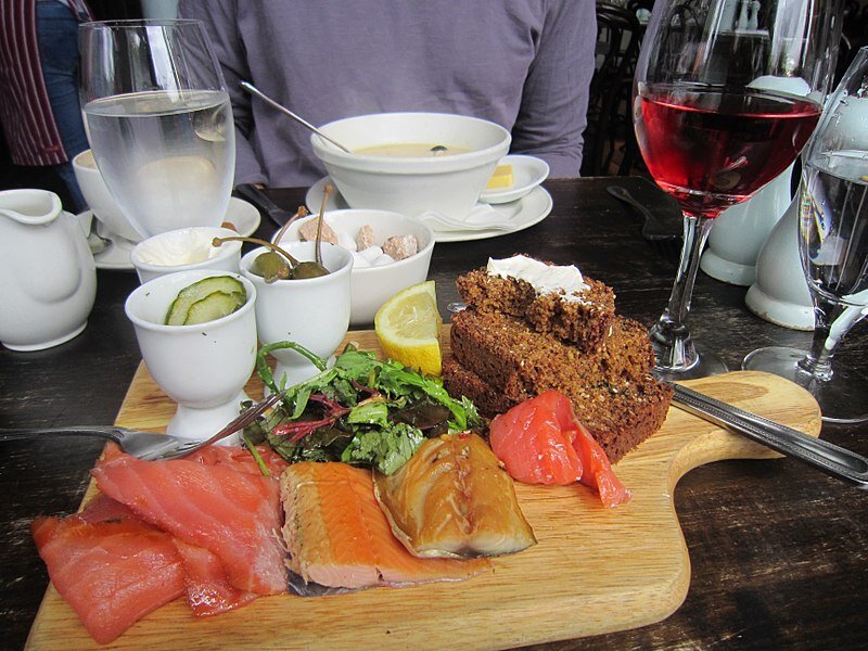Smoked_Fish_Plate_at_the_Winding_Stair,_Dublin_(6004163842).jpg