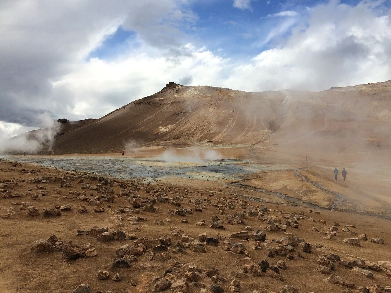 iceland-Gunnuhver.jpg