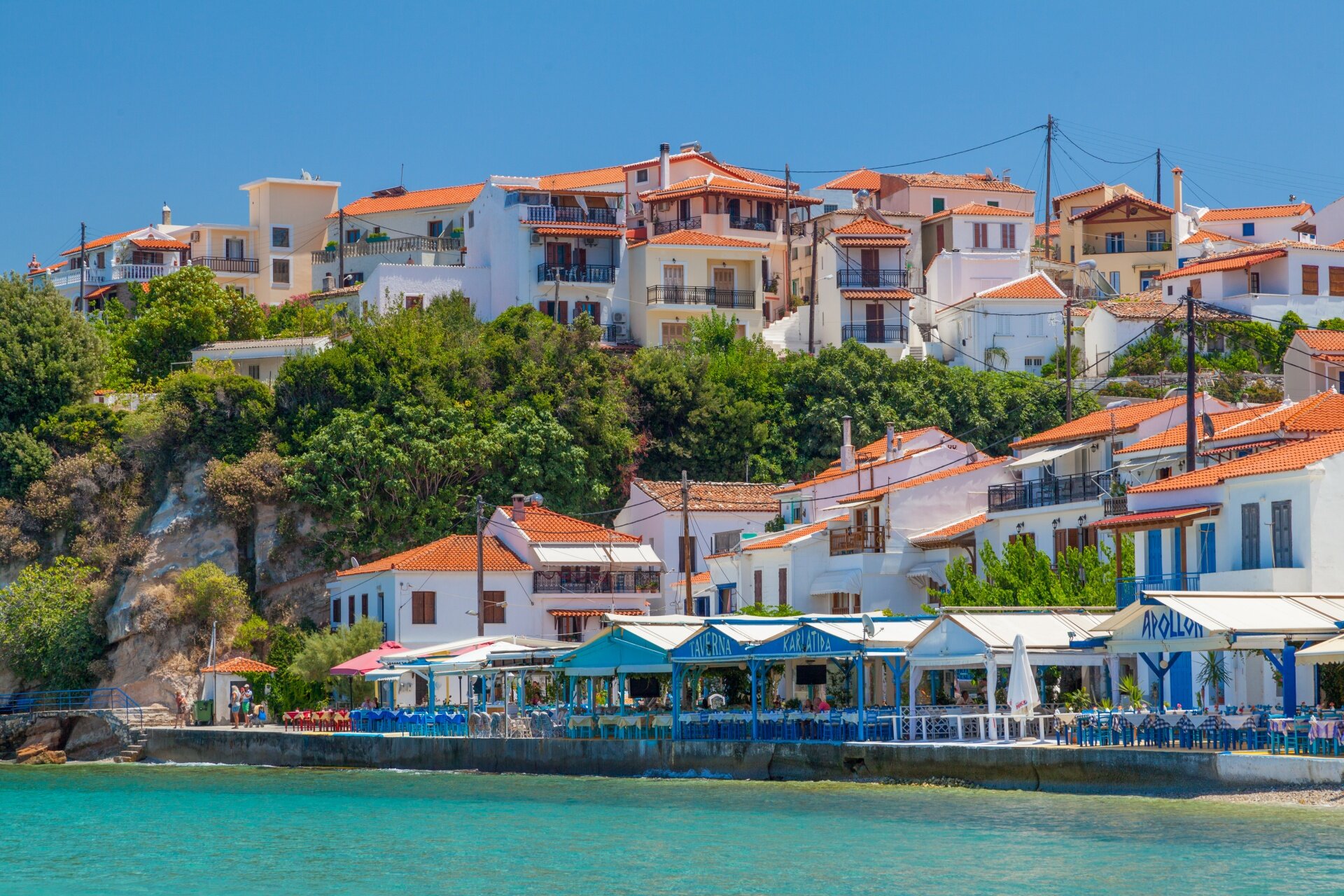 greek-coastal-town-1522932982b07.jpg
