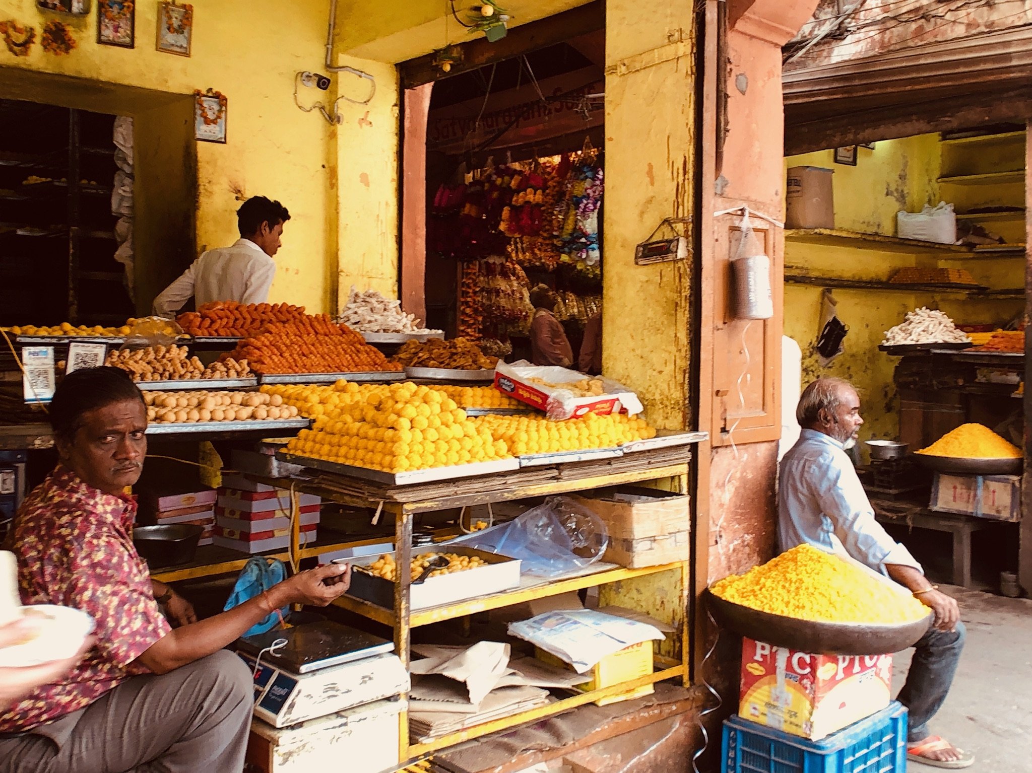 A Guide to Indian Cuisine and Street Food