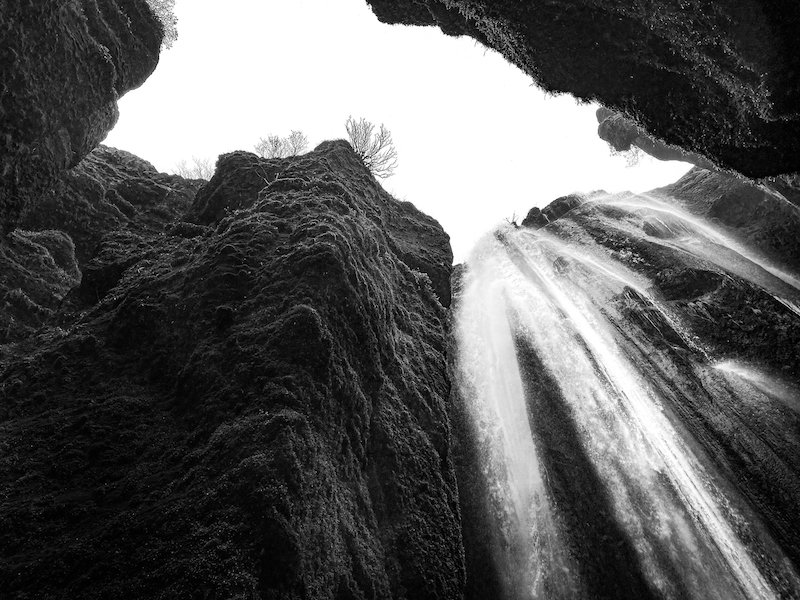 Artsy Waterfall-2275.jpg