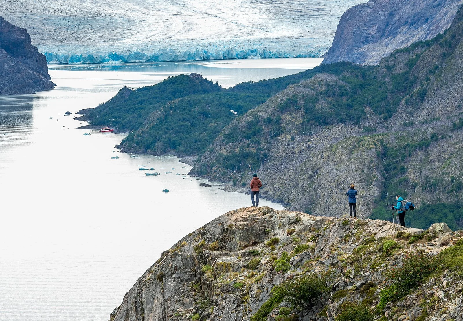 WTrekday4B_Patagonia_HarrisDro-32.jpg
