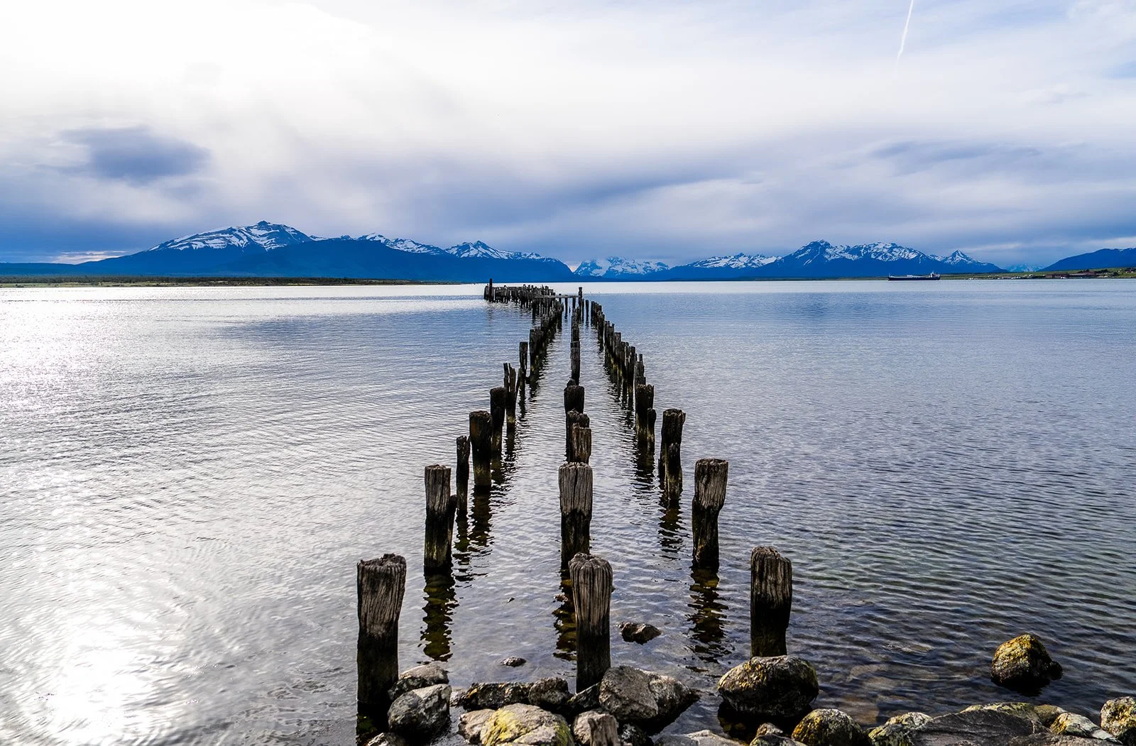 Puerto_Natales_Patagonia_HarrisDro-4.jpg