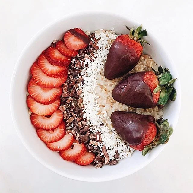 Chocolate Covered Strawberry Oats