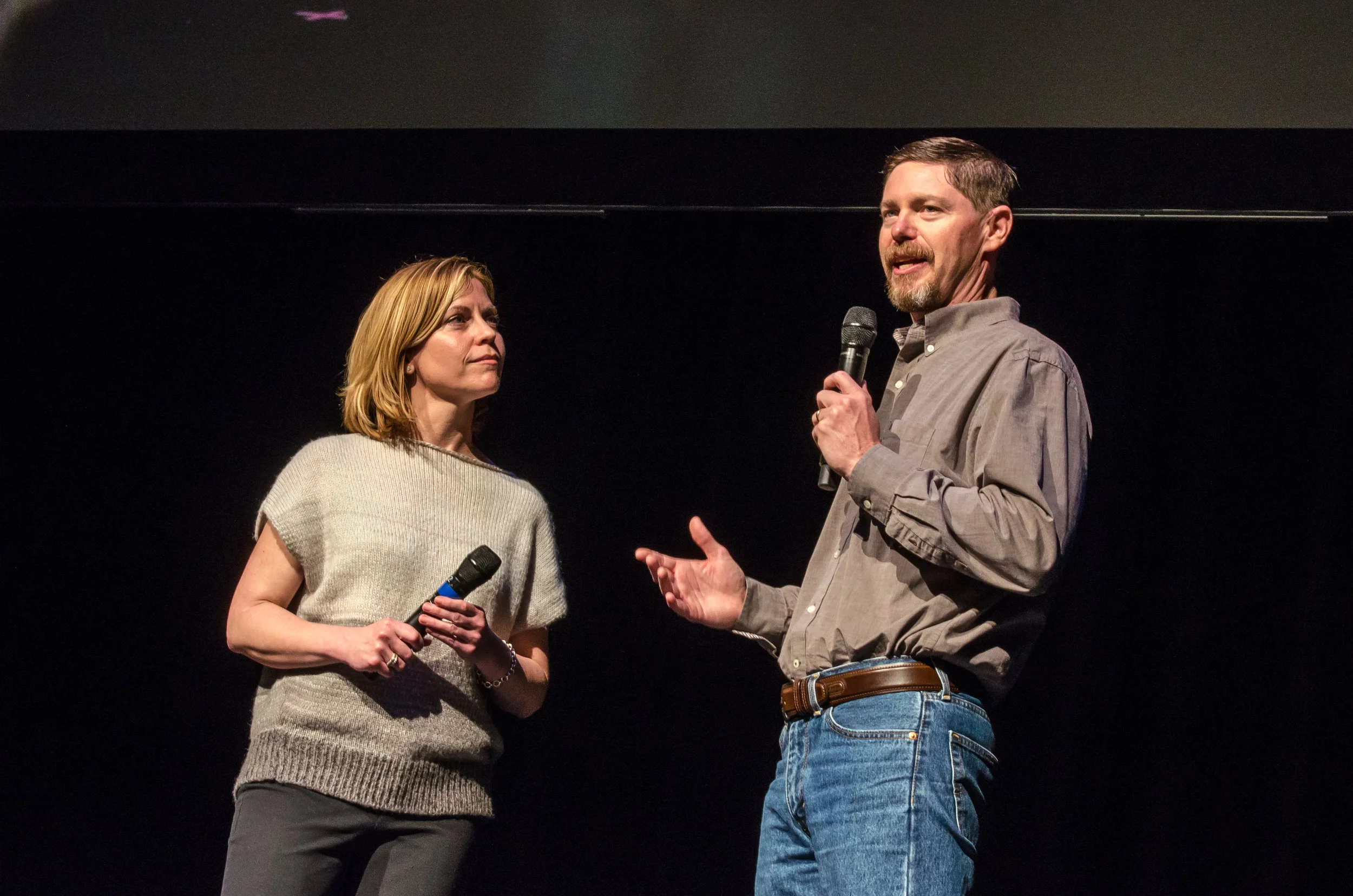 Host Cat Neville talks with Chris Hughes of Broken Arrow Ranch // photos by Courtney Hayes of CRH Photography