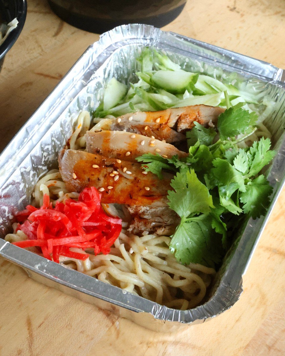 Dig into our Cold Sesame Noodles 🍜&mdash;creamy, crave-worthy, and packed with flavor. Don&rsquo;t forget to mix it all up: sesame sauce, chicken, crisp cucumbers, pickled ginger, chili oil, and fresh cilantro. 🤤

📍@UnionMarketDC

#washingtondc #d