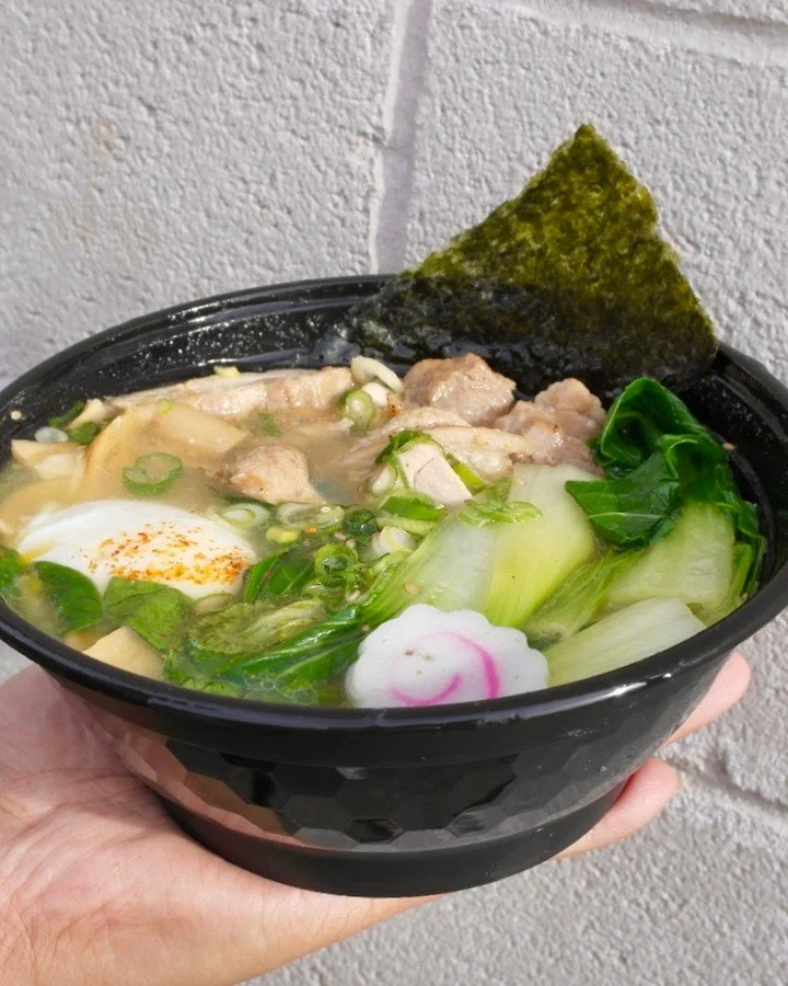 Light, cozy, and full of comfort. Our Chicken Shio ramen hits with a chicken bone broth, a touch of lemon, and just the right balance of savory warmth. Topped with tender chicken, bok choy, a soft boiled egg, and all the classic toppings come togethe