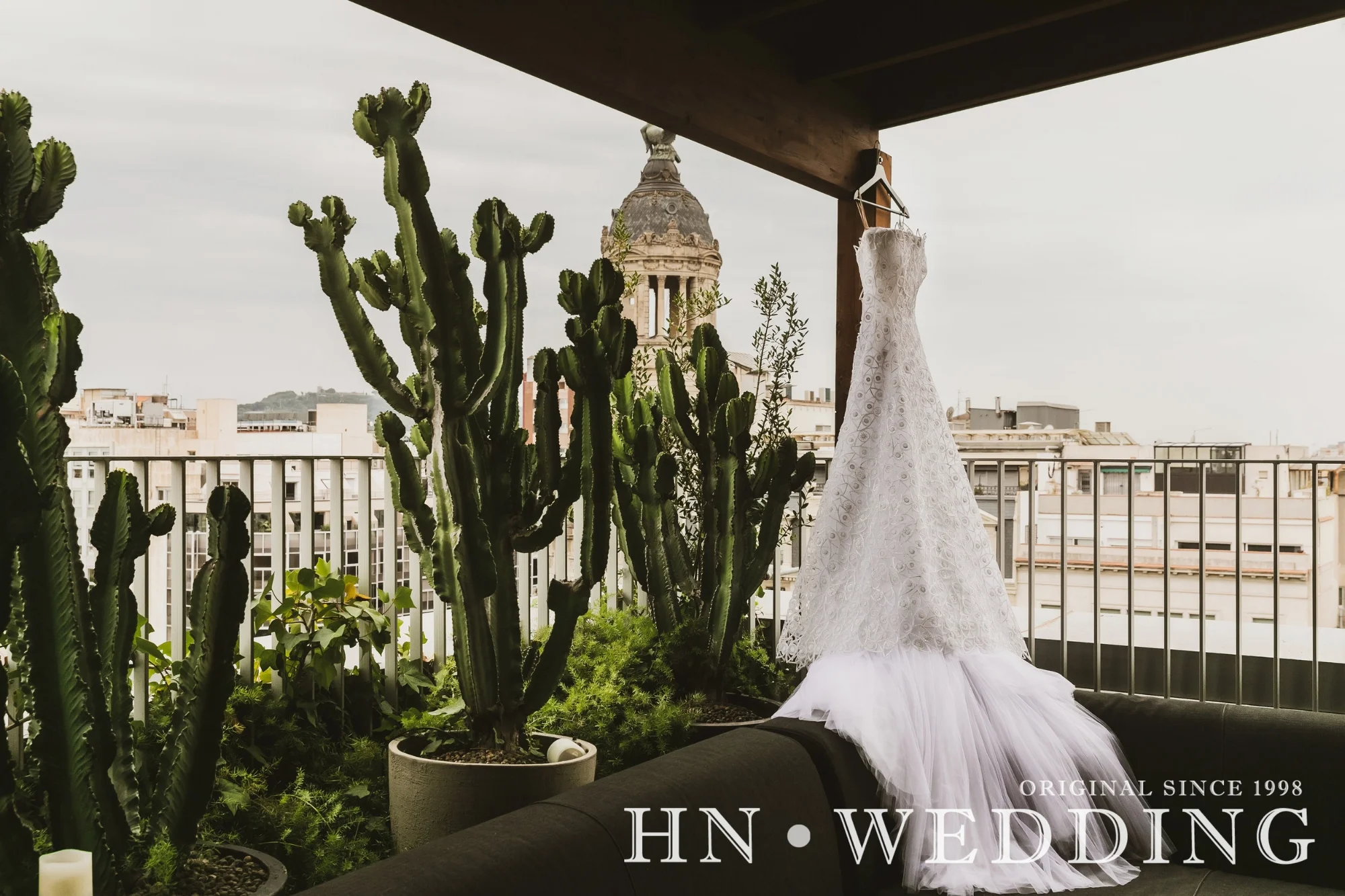 Chrystal &amp; Jonathan Wedding In Barcelona