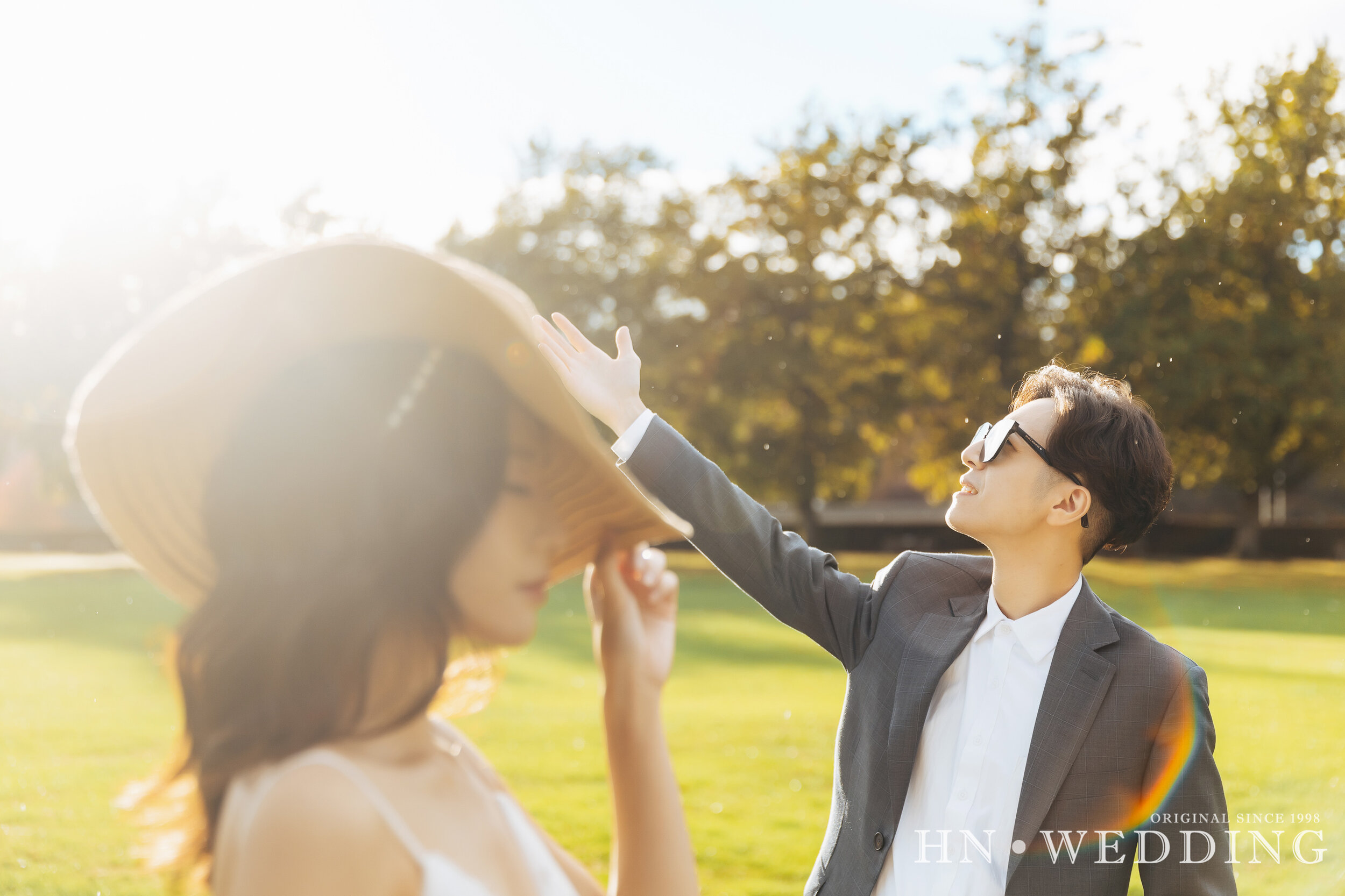 M &amp; A Pre-Wedding | Fun + Bright 