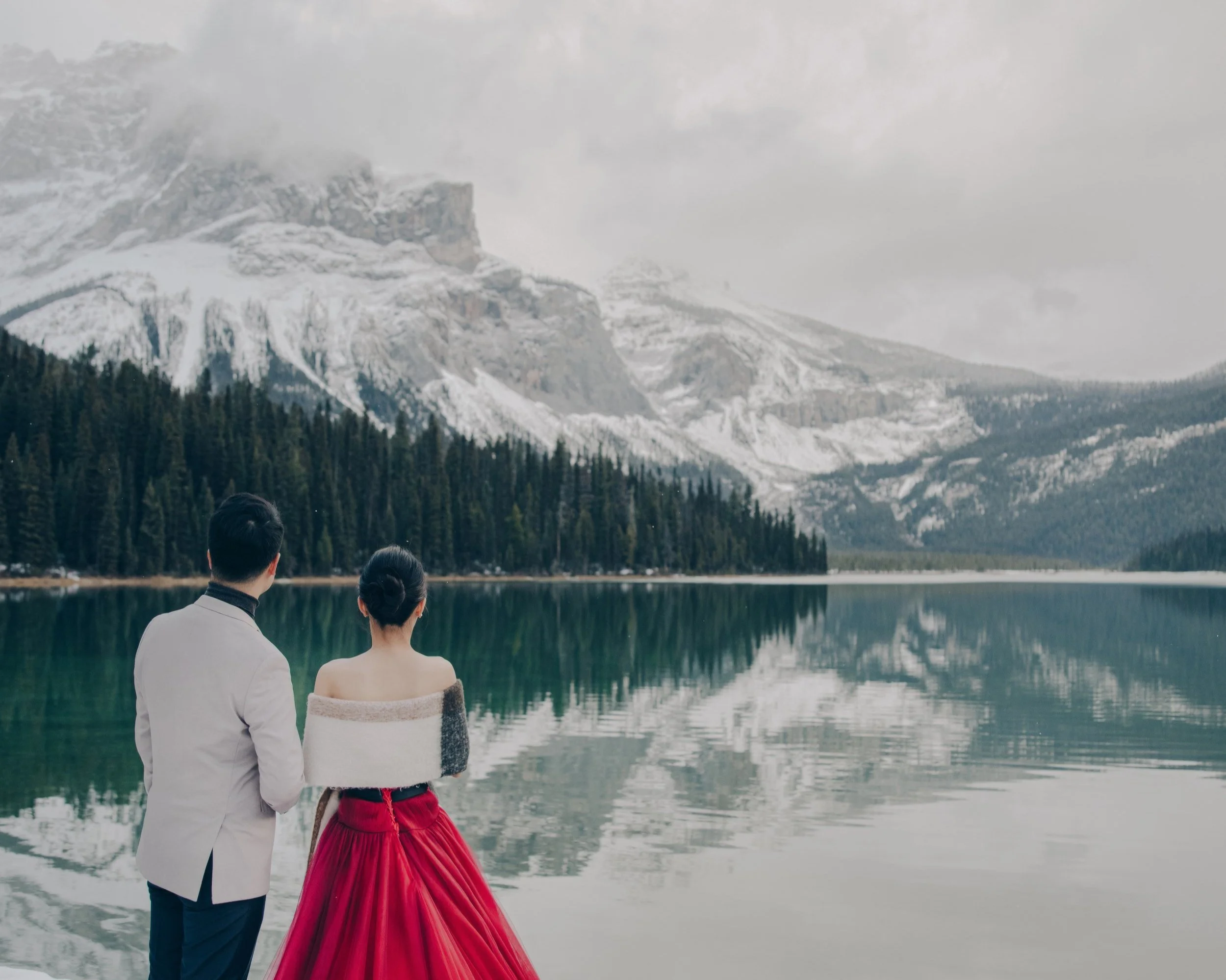 C &amp; T | Pre-Wedding Banff