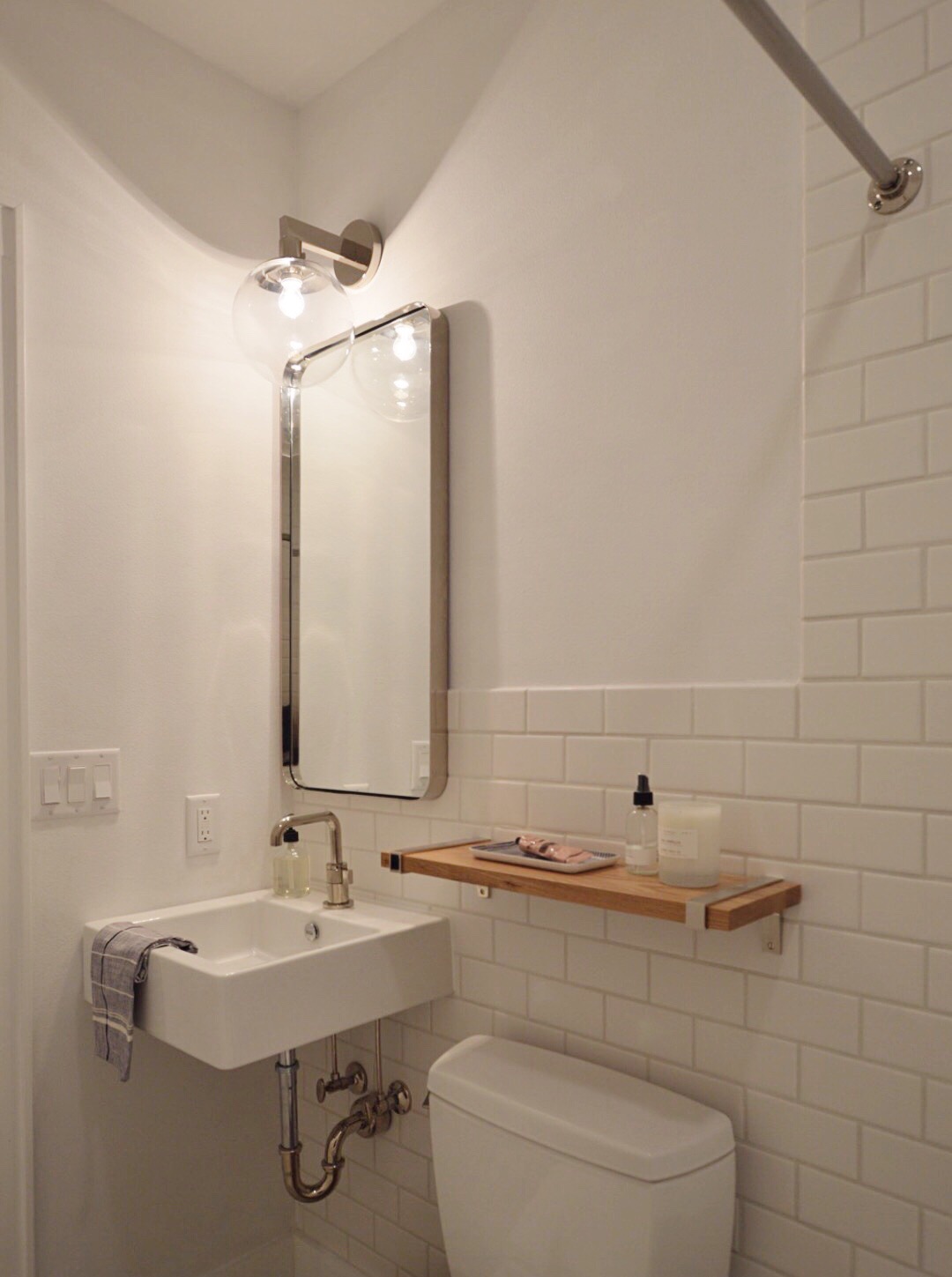 MURRAY BUNGALOW  :  MAIN BATH REVEAL