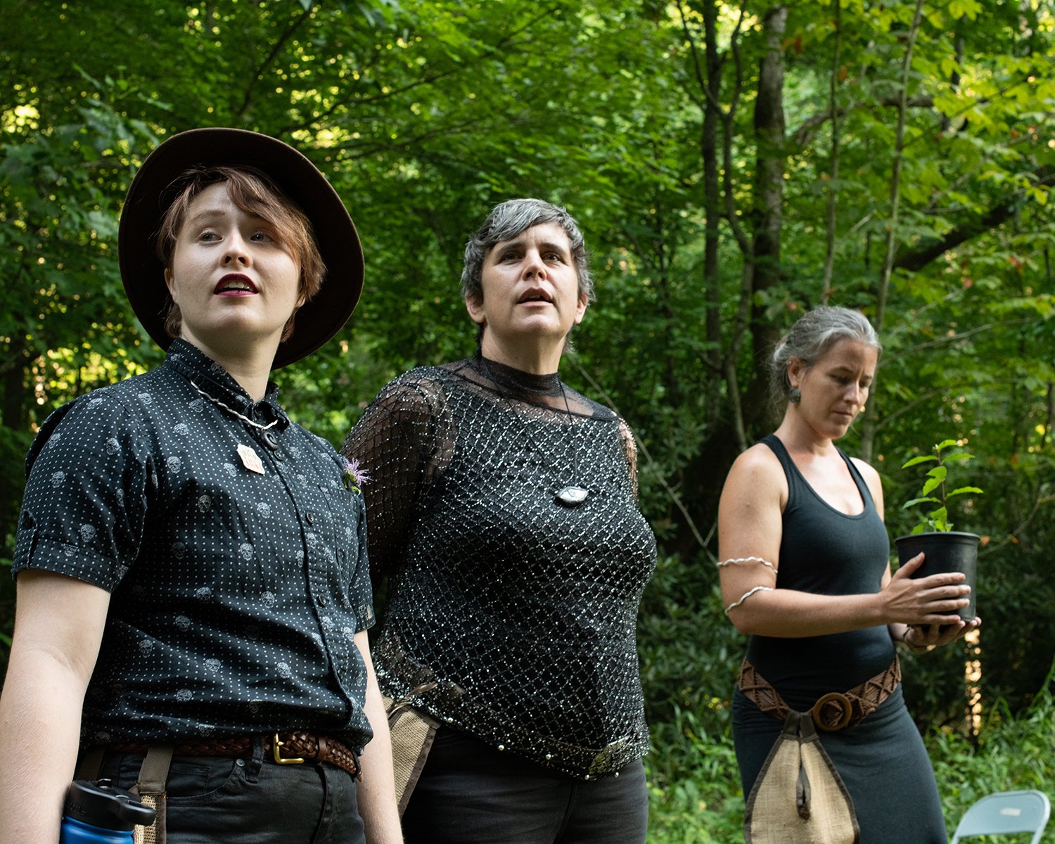  Singers &amp; guides of Ezell: Ballad of a Land Man. Clarity Hagan, Nicole Garneau, and Carrie Brunk, July 2021 at Pine Mountain Settlement School. Photo: Will Major. 