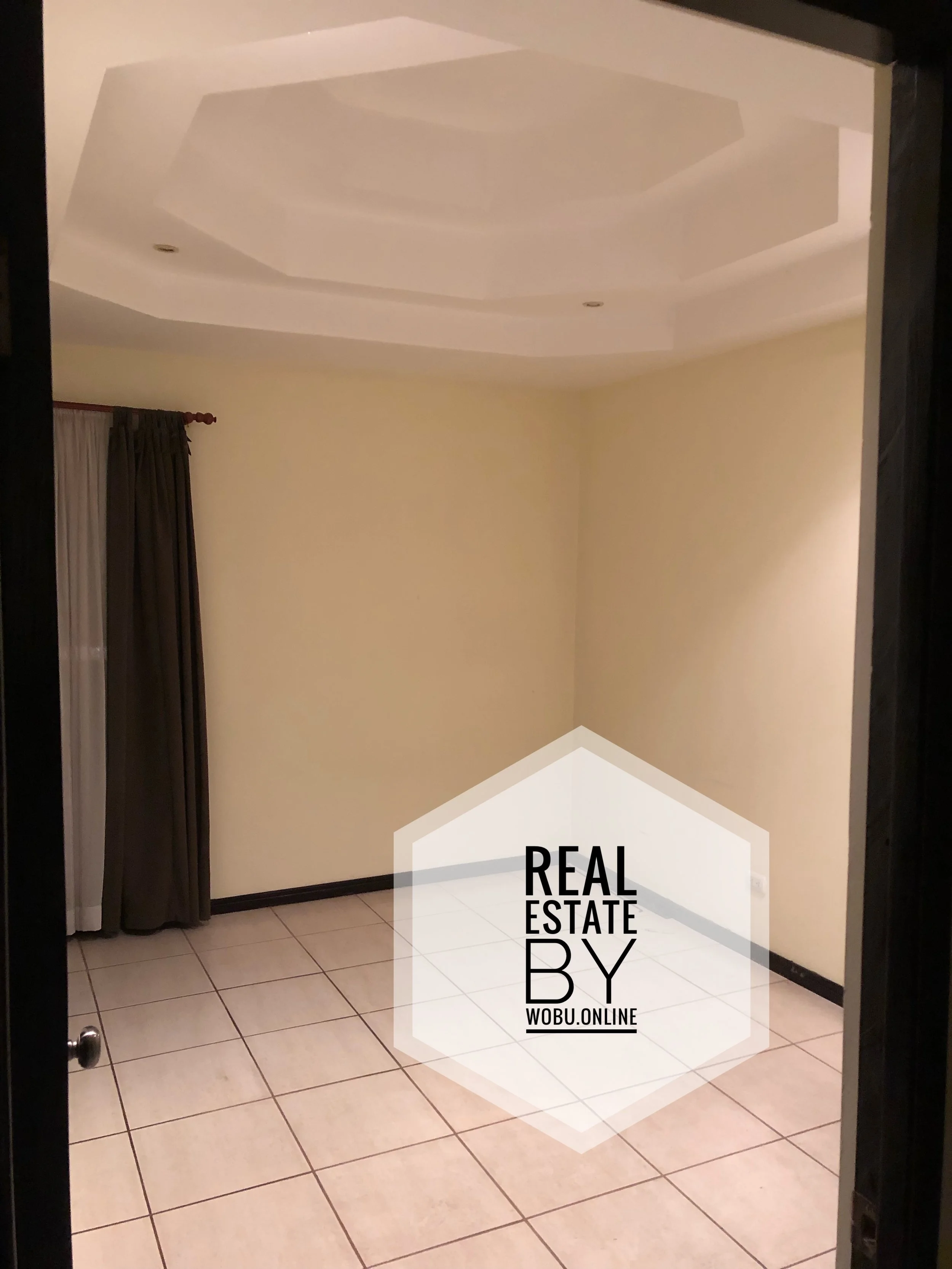 2EBACC4C-8051-4011-B38C-6F98D9481C7D