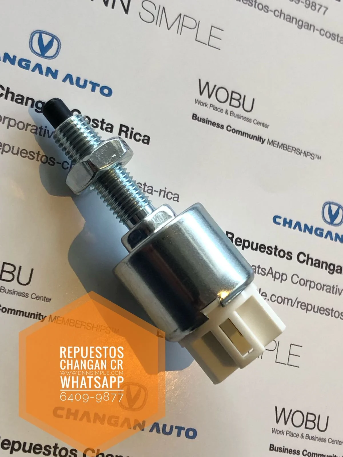 02 Switch sensor pedal freno Changan Benni.jpeg