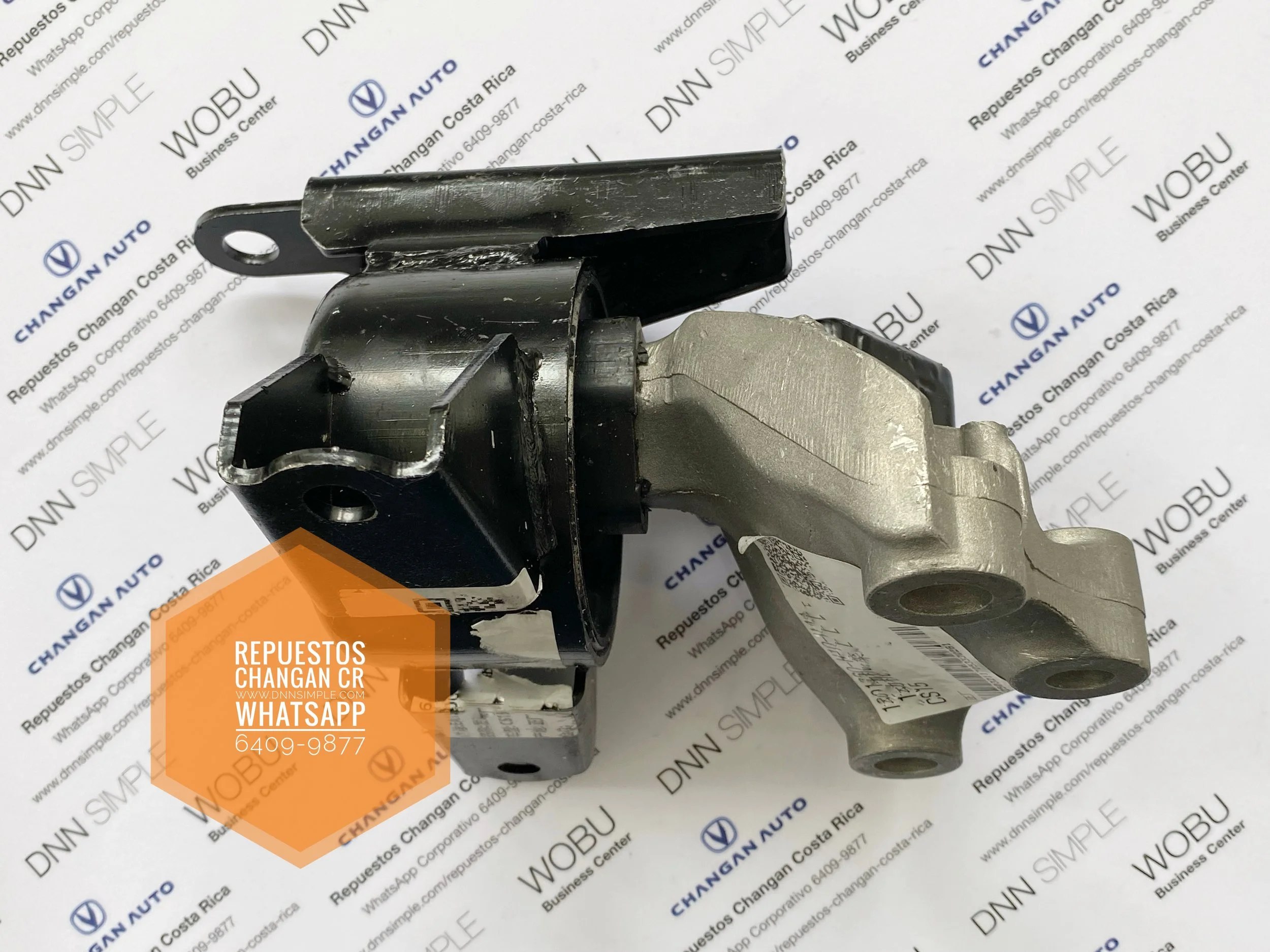 04 Soporte motor izquierdo CS15 MT.JPG