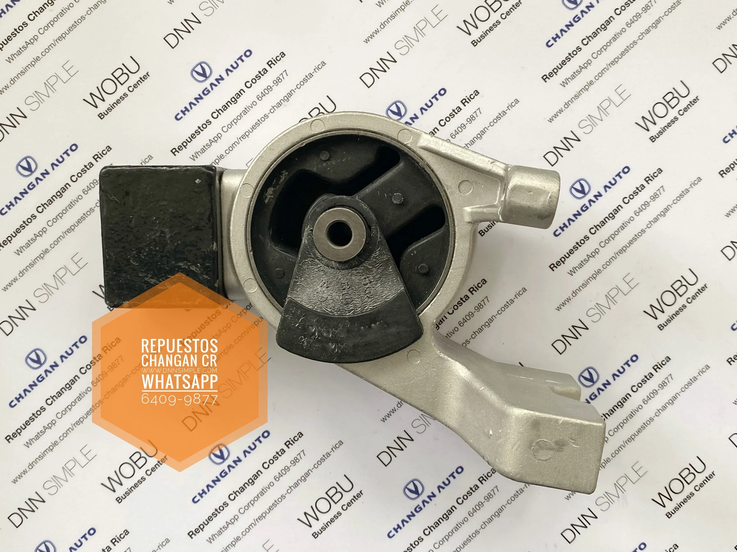 03 Soporte motor izquierdo Changan EADO.JPG