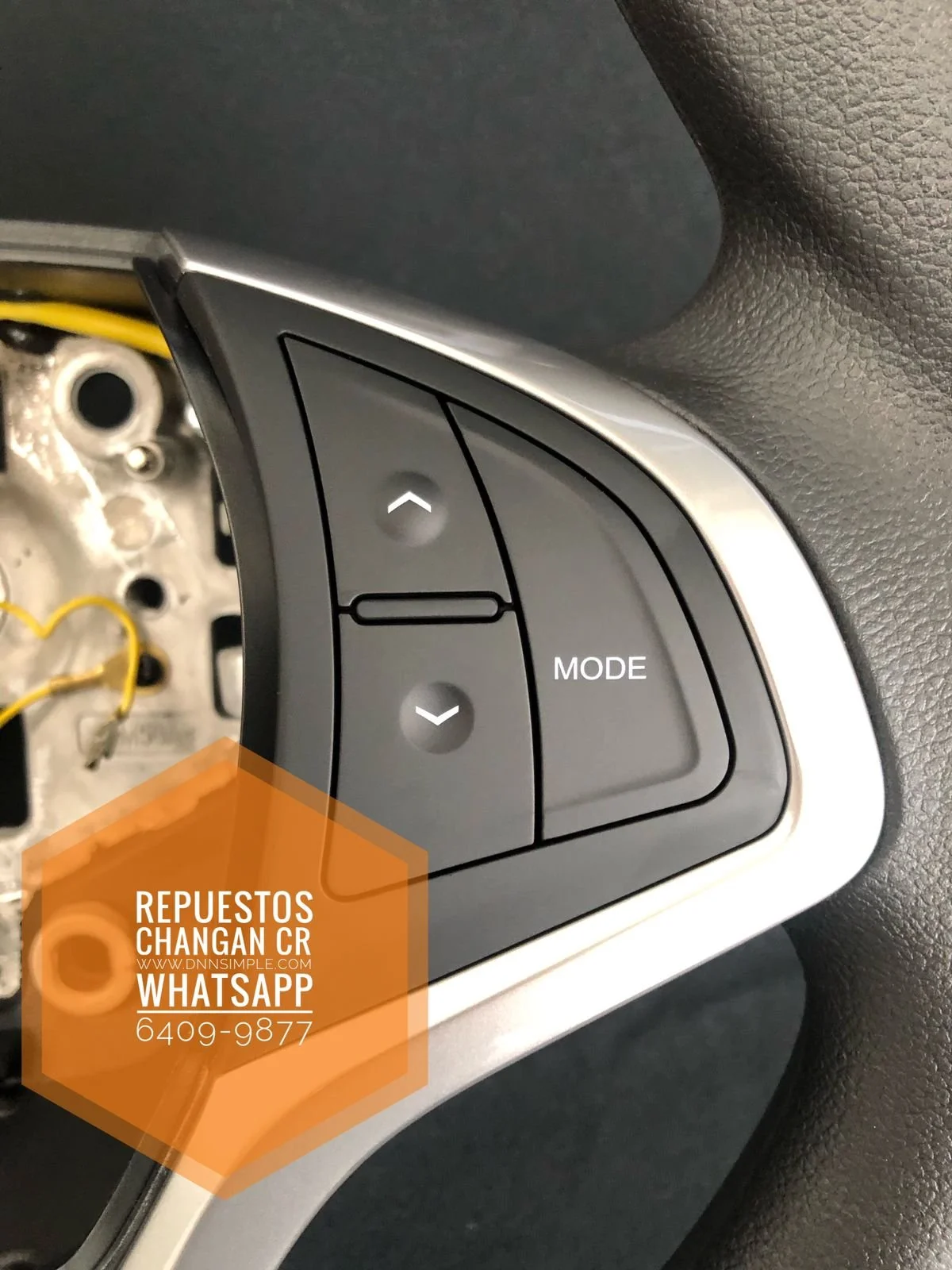 02 Volante Controles moldura.jpeg