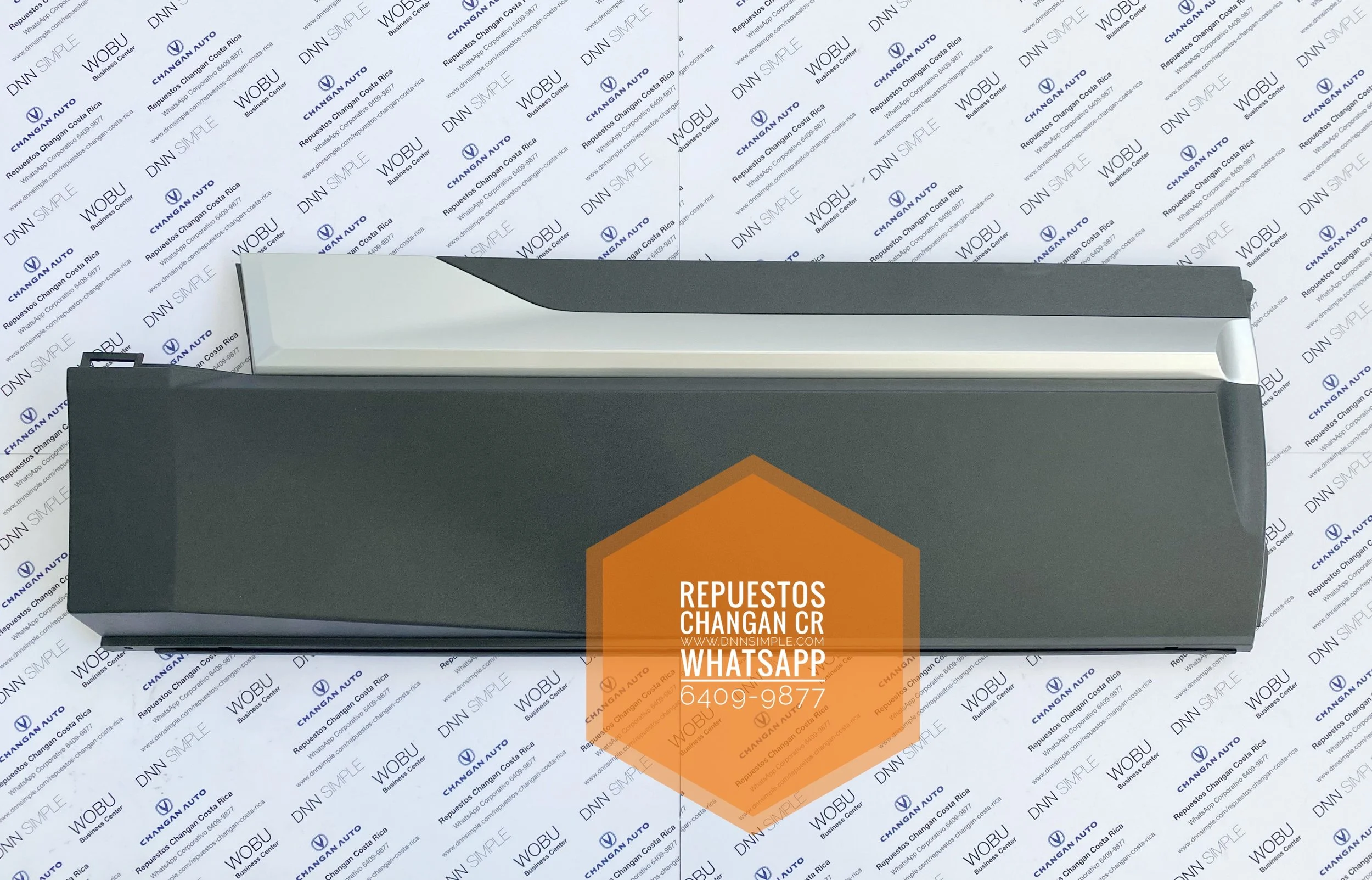 Moldura inferior de puerta trasera derecha para Changan CS 35 Plus. (Disponible por pedido especial, agotado para entrega inmediata).